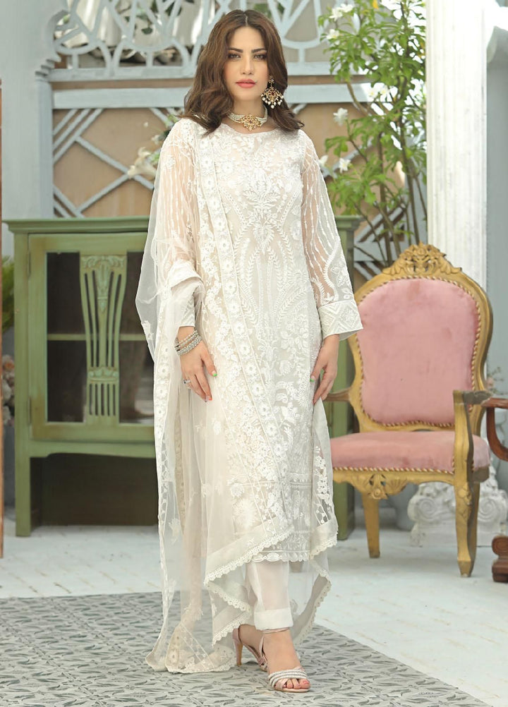 PARTY SUIT WORN BY NEELUM MUNIR Unstitch FABRIC ORGANZA Front Full Heavy Embroidered With Sequence&amp;nbsp;